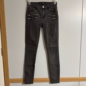 Bullhead Denim Rocker Mid-Rise Jeans in Size 23